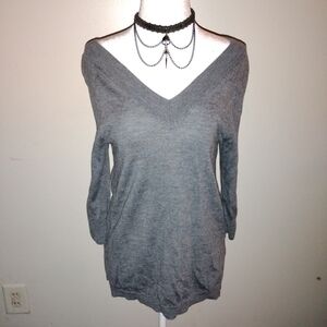 Women's Gray V-Neck Lightweight Sweater Top